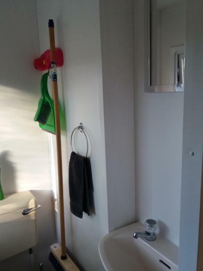 Roc Han mobil Rohan Bagian luar foto